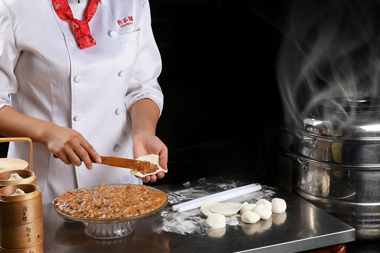 Why Goubuli Became Go Believe? A 166-Year Brand Naming Review